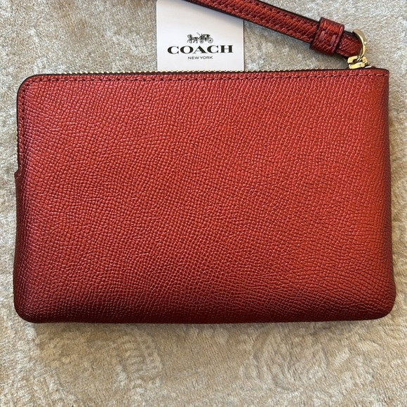 Brand New Coach Genuine Leather Wristlet Metallic Clay Red Crown Zippered Clutch - Picture 6 of 14